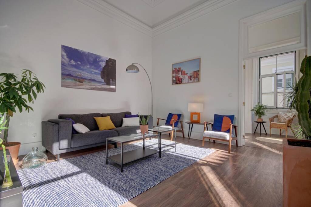 Unique Sao Bento Apartment Ideal For A Group Lisboa Eksteriør bilde