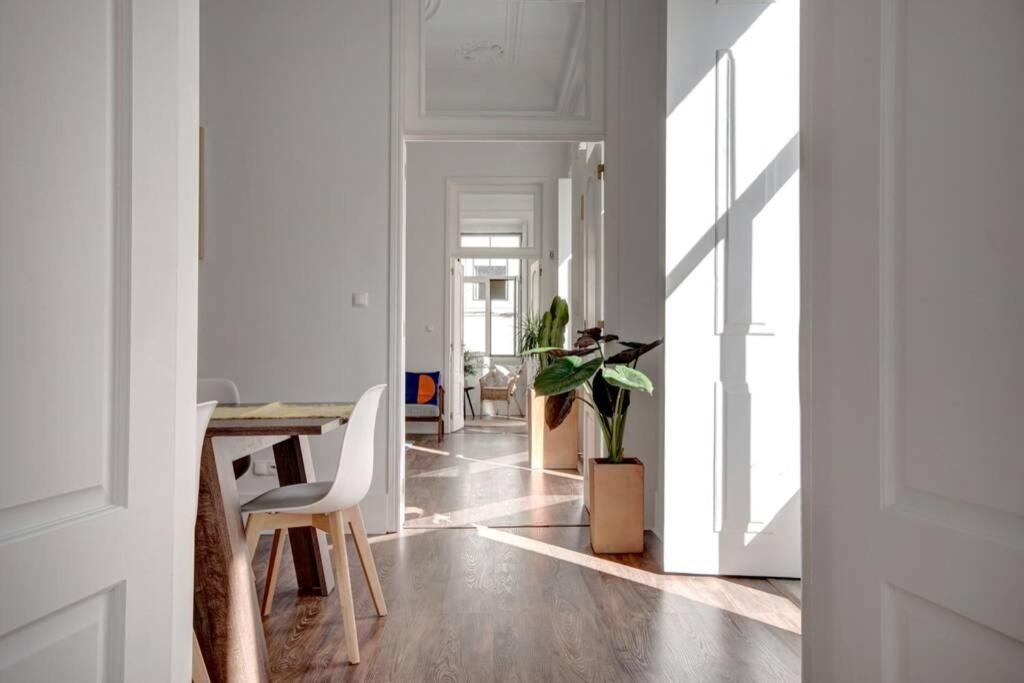 Unique Sao Bento Apartment Ideal For A Group Lisboa Eksteriør bilde