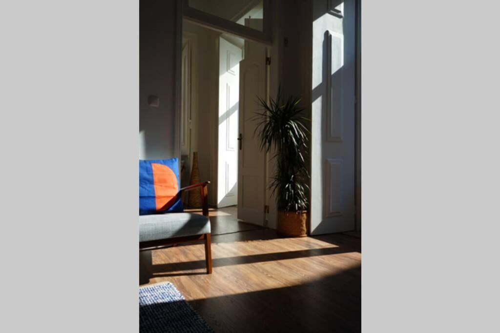 Unique Sao Bento Apartment Ideal For A Group Lisboa Eksteriør bilde